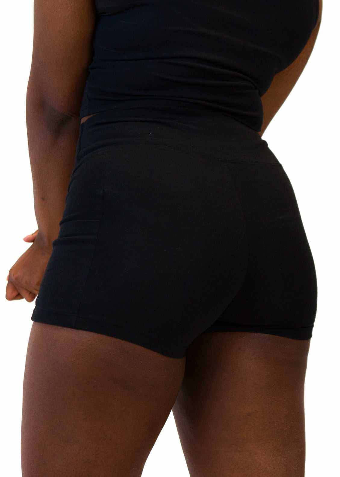 Pocket Hemp Shorts - Stylish Hemp Cotton Activewear for Women
