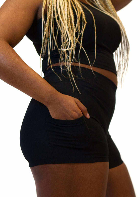 Pocket Hemp Shorts - Stylish Hemp Cotton Activewear for Women