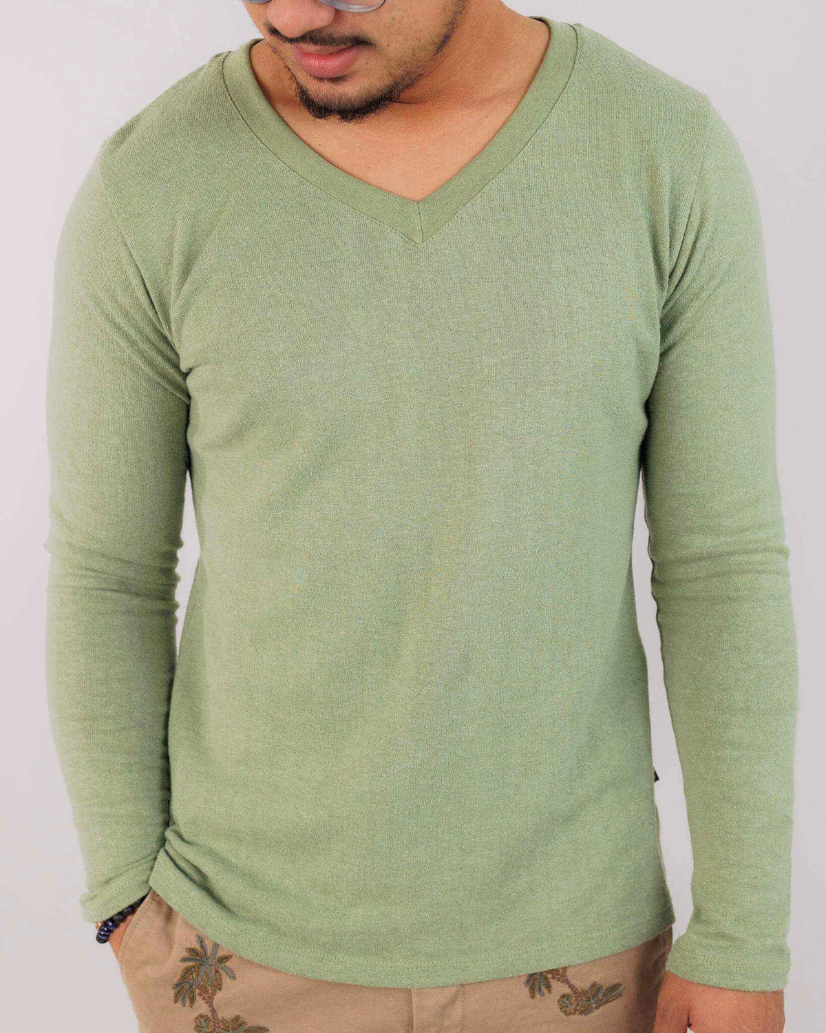 Green long sleeve hemp v neck shirt for men casual wear