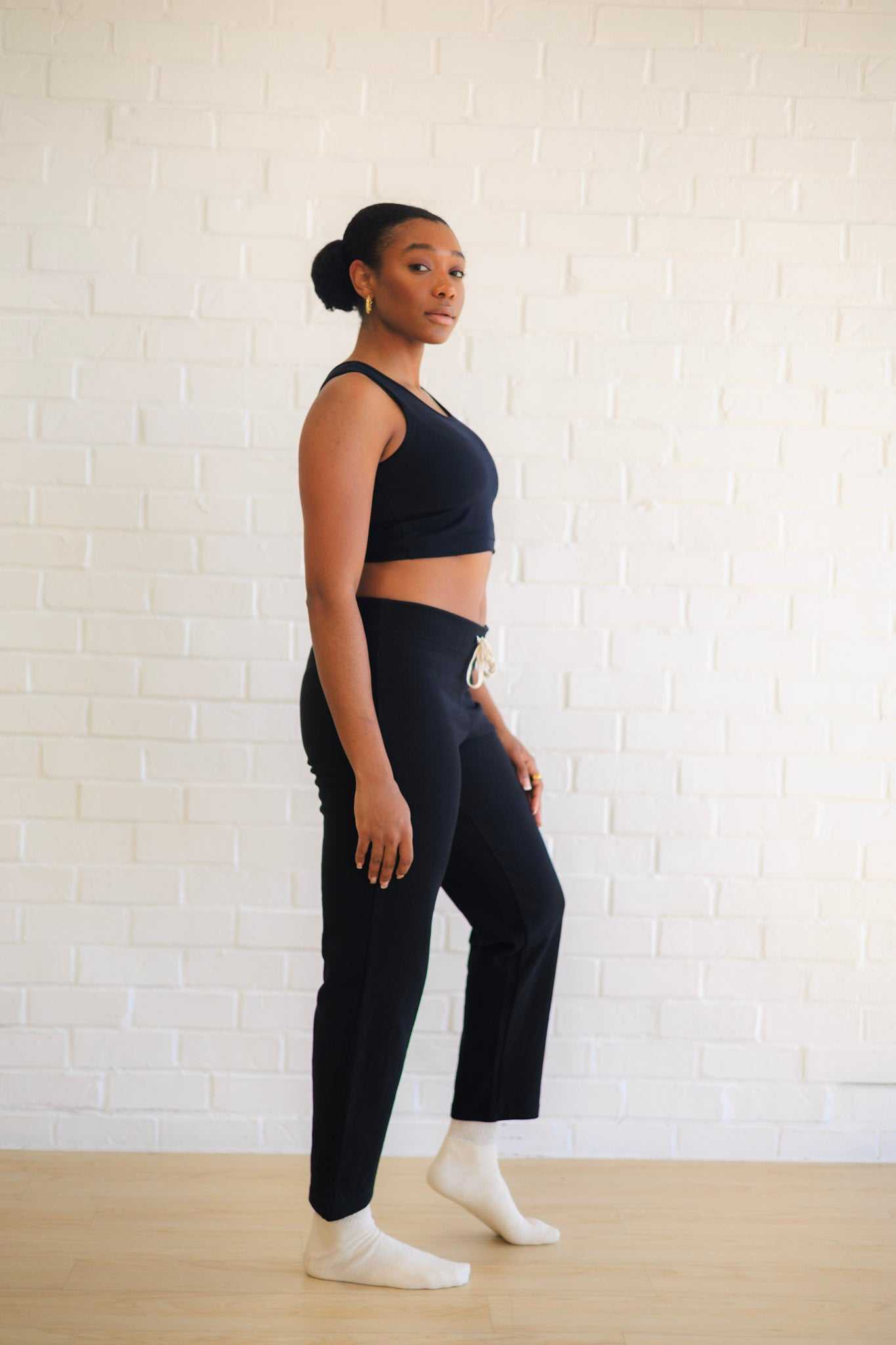 Elastic Free Pants Comfortable Drawstring Waistband Hemp Organic Cotton Blend Terry Cloth Loungewear Natural Fiber Construction Unrestricted Movement Freedom Soft Cozy Design Cold Weather Essential Sustainable Home Comfort Wear Eco Friendly