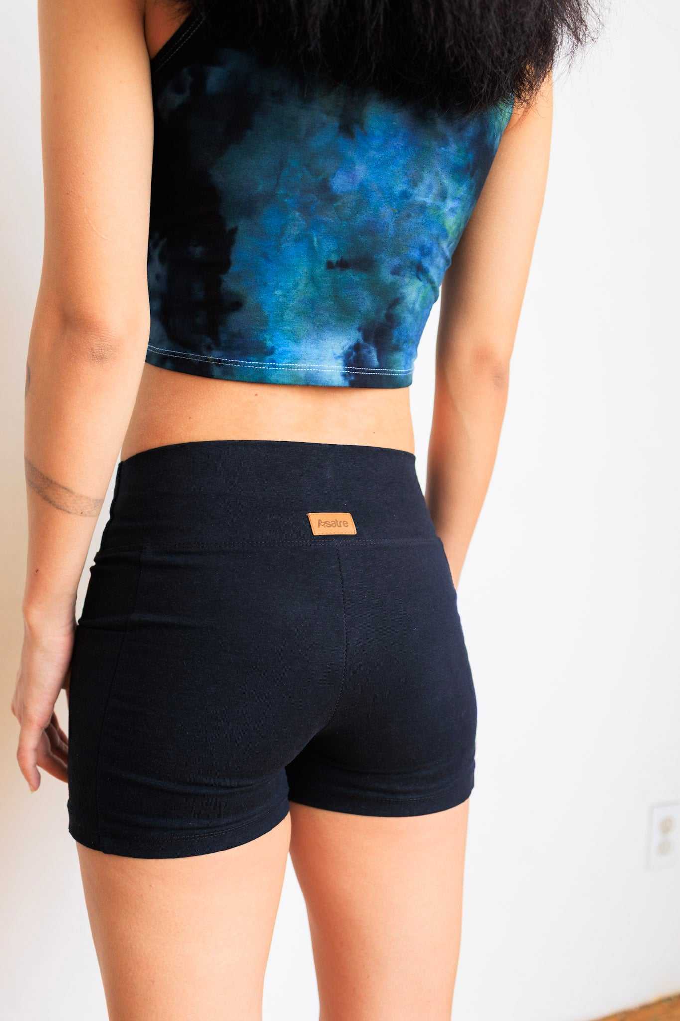 Women’s Hemp Pocket Yoga Shorts - Thick Athletic High-Waist for Support and Comfort